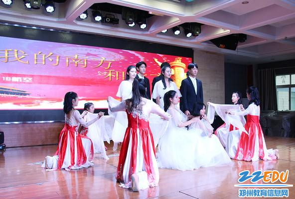 参赛队风采 (2) 参赛队风采 (2)
