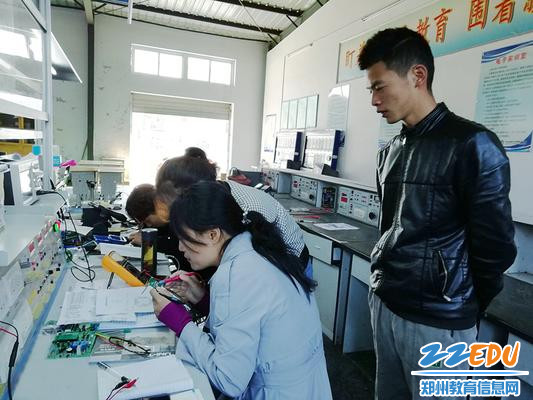 参与竞赛实训指导