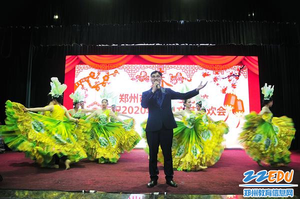 陈刘杰老师歌伴舞《向往》 陈刘杰老师歌伴舞《向往》