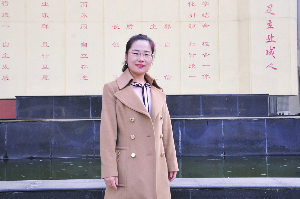 最具文艺之美:杨美君老师