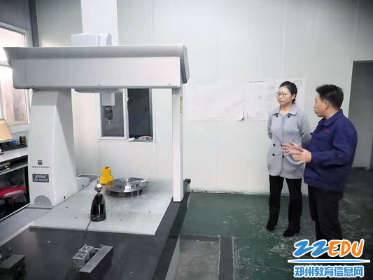 参观企业车间 参观企业车间