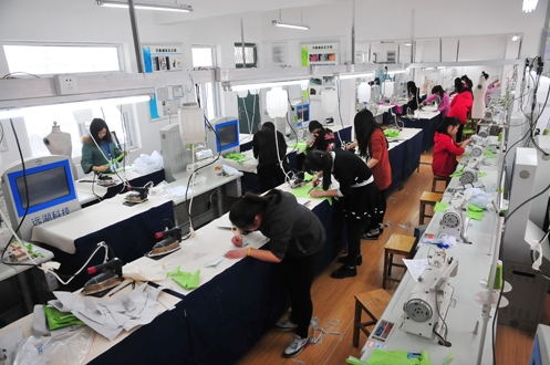 2015年河南省中等职业教育技能大赛(服装设计制作类)科工落幕