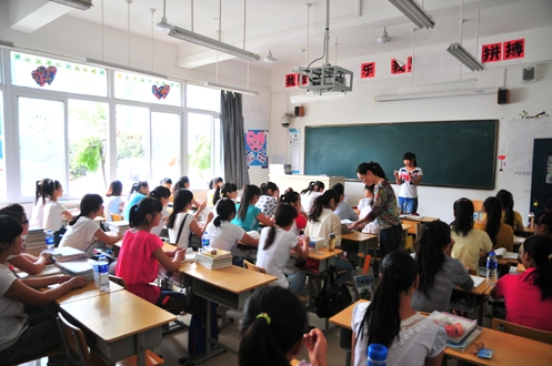 不讲知识、不立规矩 开学第一课“梦想先行”
