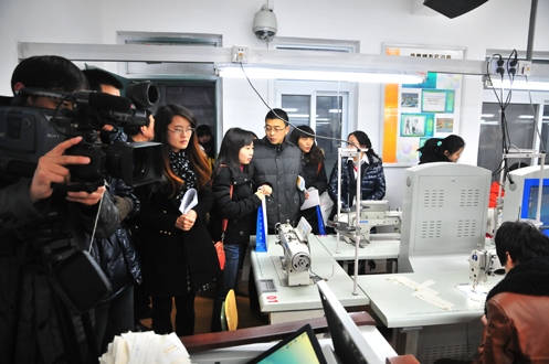 媒体团走进科工 探访我市职教发展成果