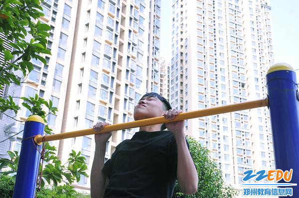 引体向上
