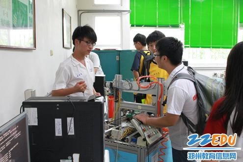郑州市科技工业学校与台湾大甲高工暑期夏令营活动闭幕