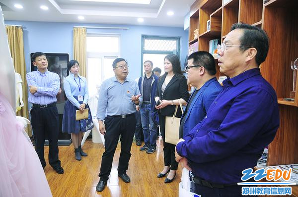 参观学校服装专业 参观学校服装专业