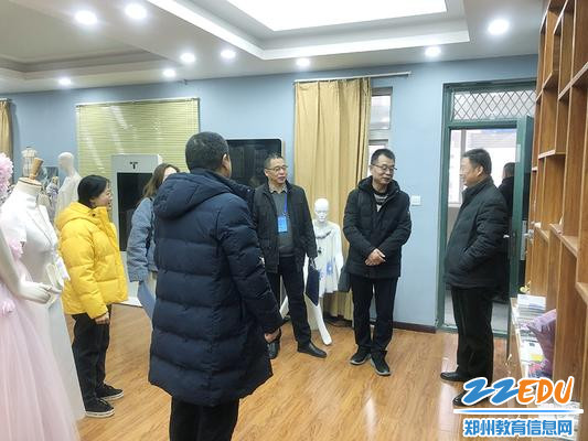 郑州市人社局专家组来校评审专项职业能力考核机构设立资格 郑州市人社局专家组来校评审专项职业能力考核机构设立资格